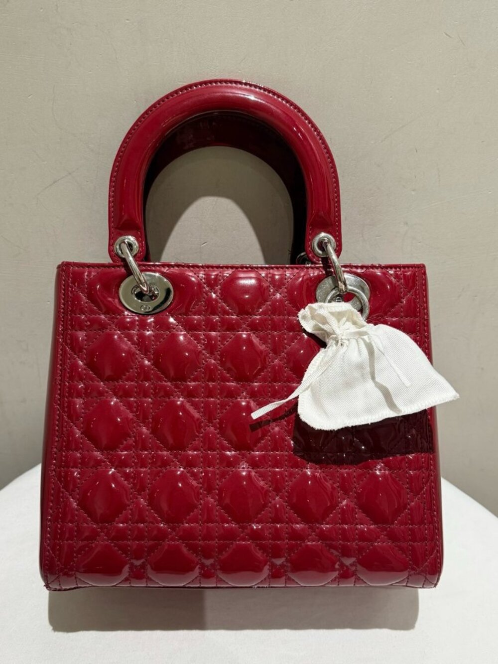 Dior Lady Dior Red Patent Leather 5-Cannage Handbag - Picture 6 of 9